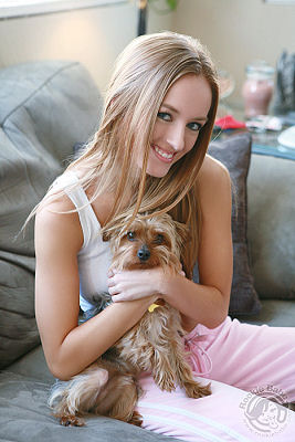 images/babes/20060224.jpg images/babes/20060224.jpg